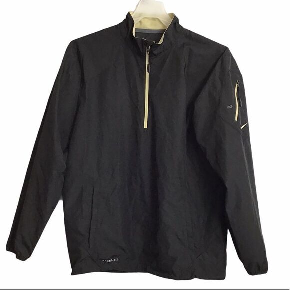 Nike Black Storm Fit 1/2 Zip Pullover Windbreaker Jacket Size Small - Picture 1 of 12